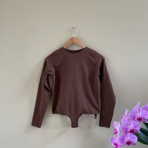New SKIMS Essential Long Sleeve Crewneck Bodysuit